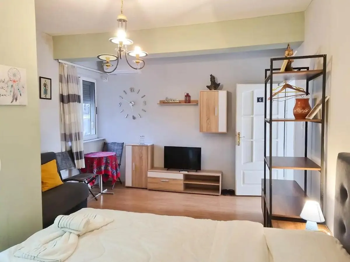 Budget Hotel Tirana 3*,  Albania